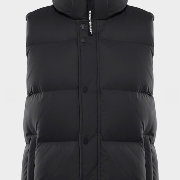Aritzia- The Supersize Puff Vest- Black - Picture 6 of 6